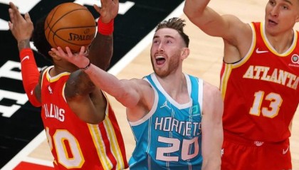 乐鱼体育app-海沃德：去年太过曲折 来到黄蜂期待击碎一切质疑