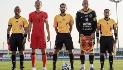 乐鱼官网-前利物浦中场交手国足！33岁谢尔维与国足踢热身赛，作为队长首发