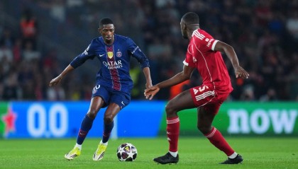 巴黎vs利物浦半场数据：控球率75%-25%，射门8-0