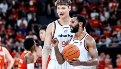 乐鱼官网-G4上海93-101不敌广厦 球员评价：2人优秀，4人及格，4人低迷|古德温|浙江广厦|张镇麟|王哲林|闫鹏飞_新浪体育_新浪新闻