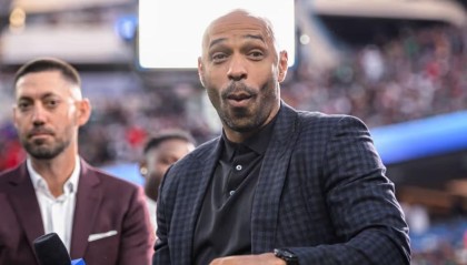 乐鱼体育-亨利：很多人会关注联赛杯决赛，想看看曼城枪手谁会先掉链子