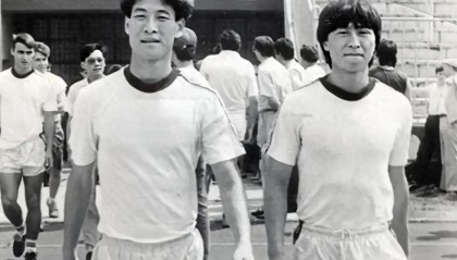 上海足球名宿，曾踢进奥运正赛，远离足坛近30年，如今身份不简单